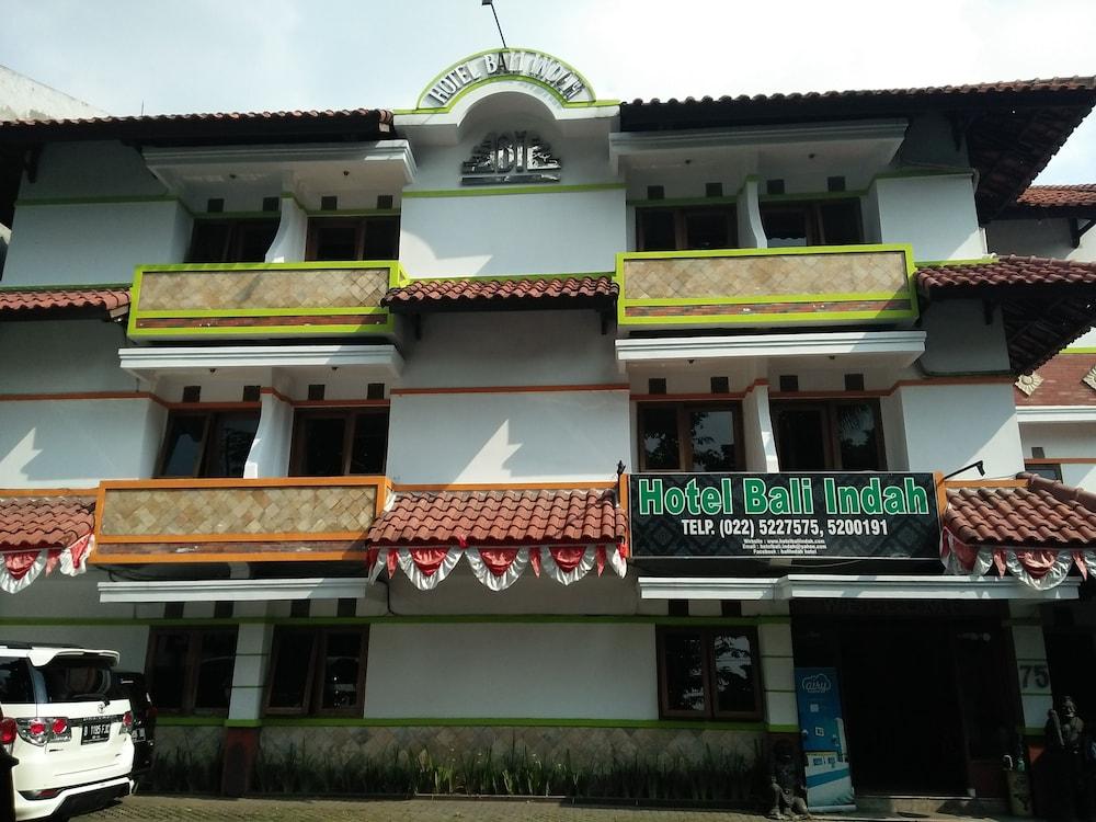 Oyo 1945 Hotel Bali Indah Bandung Exteriér fotografie