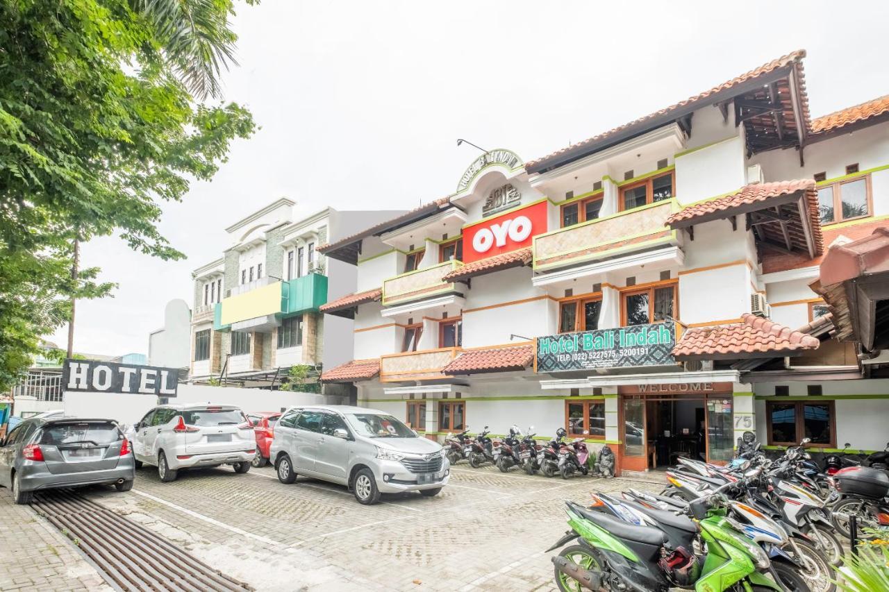 Oyo 1945 Hotel Bali Indah Bandung Exteriér fotografie
