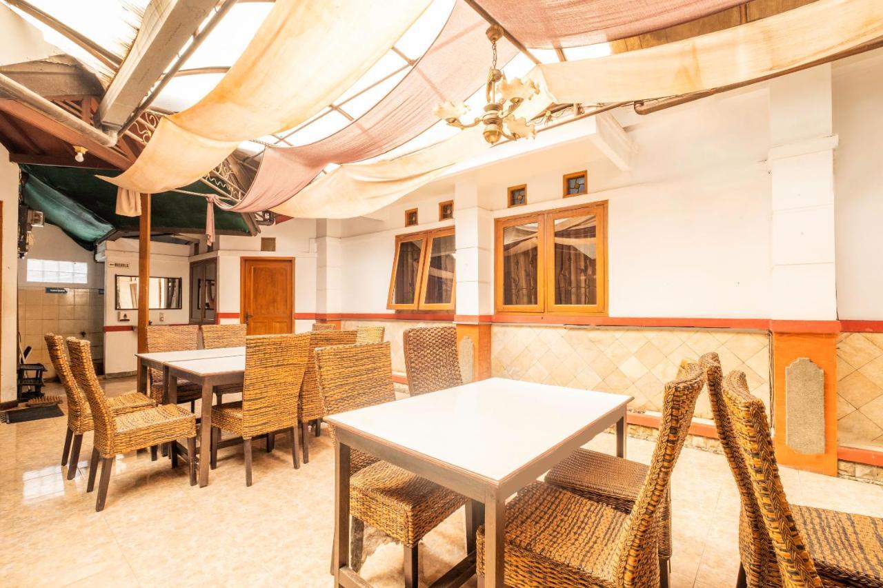 Oyo 1945 Hotel Bali Indah Bandung Exteriér fotografie